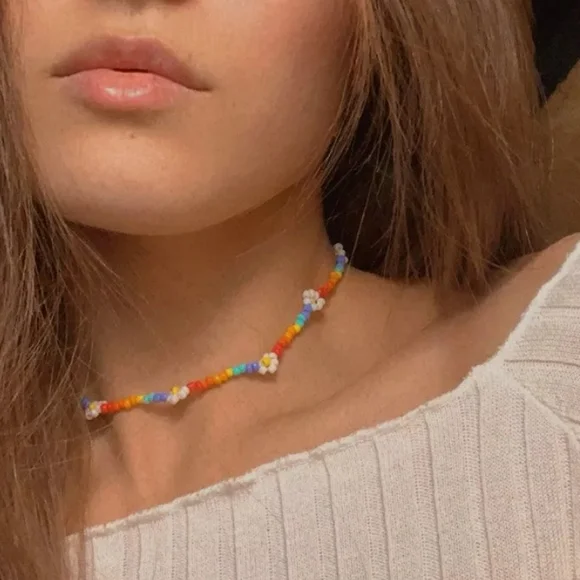๐โจ Rainbow Daisy Choker - Picture 1 of 5